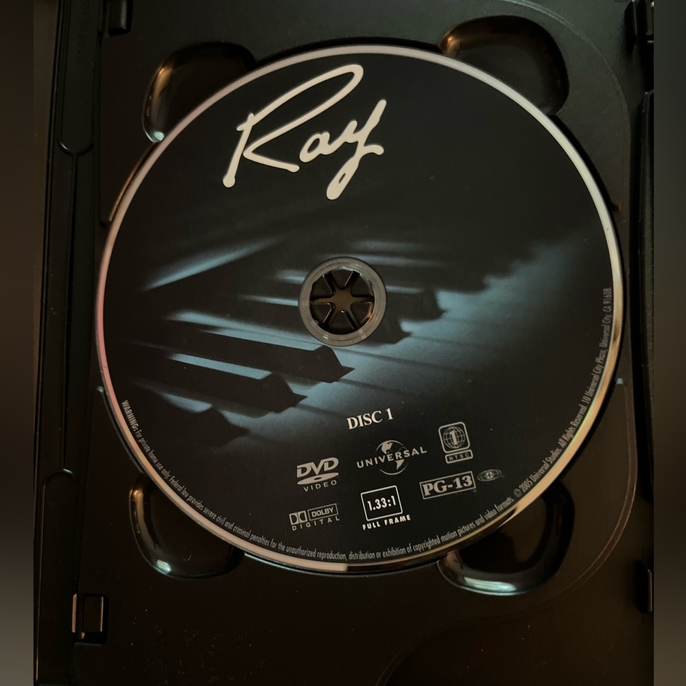 Ray DVD - Picture 2 of 3